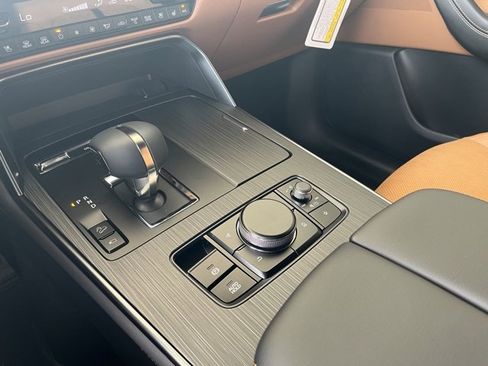 Certified 2025 MAZDA CX-70 3.3 Turbo S w/ Premium Plus image 41