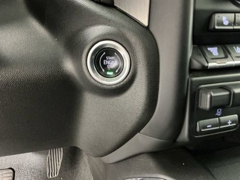 Used 2022 GMC Sierra 3500 Denali AWD/4WD image 27