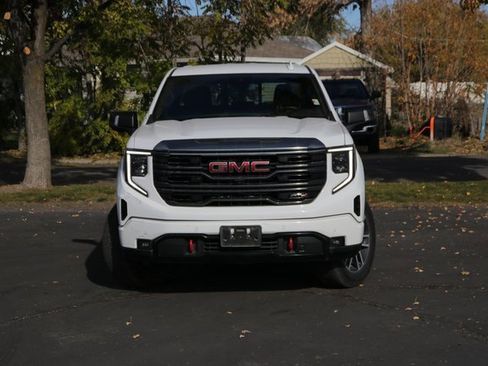 Used 2024 GMC Sierra 1500 AT4 w/ AT4 Premium Package image 2