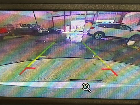 Used 2017 Ford Taurus SE image 29