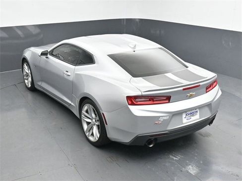 Used 2018 Chevrolet Camaro LT w/ RS Package image 23
