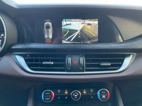 Used 2021 Alfa Romeo Stelvio Sprint w/ Sun & Sound Package image 21