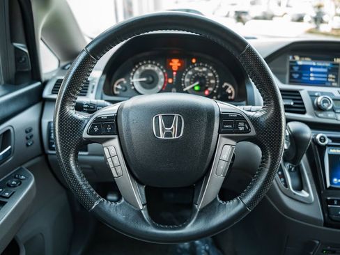 Used 2017 Honda Odyssey Touring Elite image 29