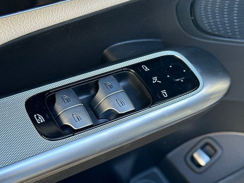 New 2026 Mercedes-Benz GLC 300 image 13