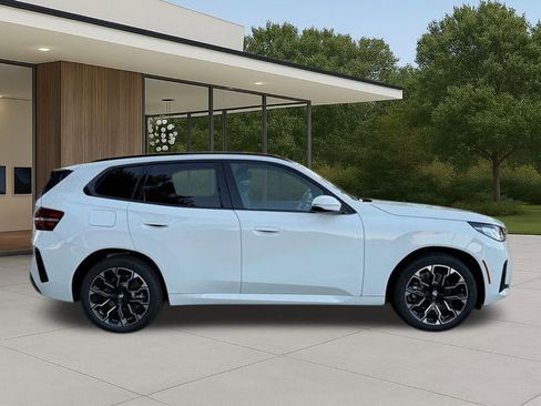 New 2026 BMW X3 xDrive30 w/ M Sport Package AWD/4WD image 8