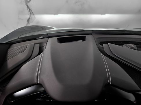 Used 2020 Chevrolet Corvette Stingray Preferred Cpe w/ 2LT Preferred Equipment Group image 30