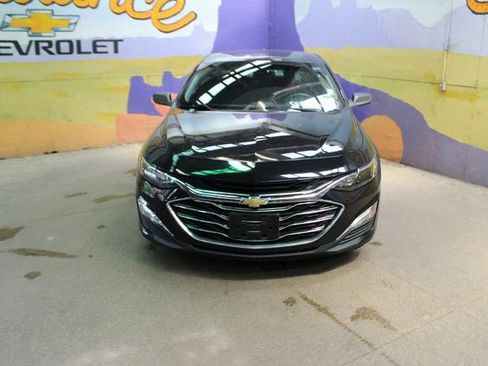 Used 2020 Chevrolet Malibu LS image 3