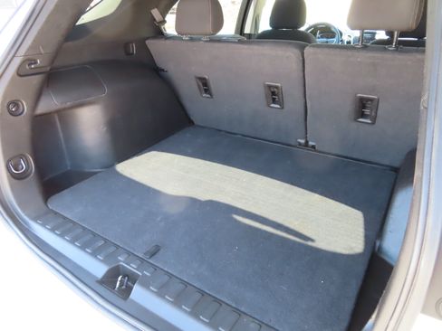 Used 2021 Chevrolet Equinox LT AWD/4WD image 14