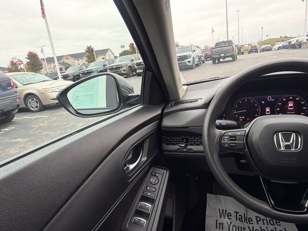 Used 2024 Honda Accord EX image 34