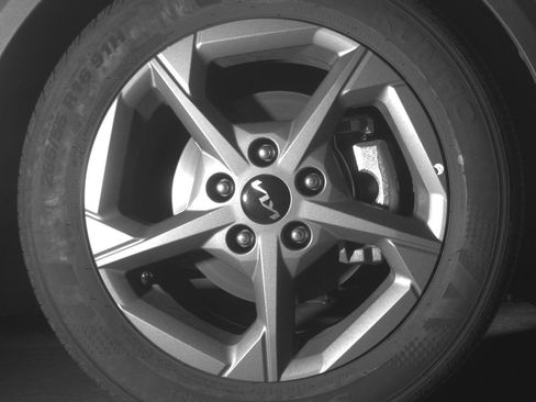 Used 2025 Kia K4 LXS image 13