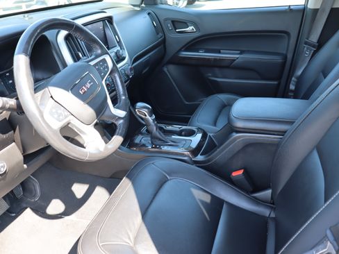 Used 2022 GMC Canyon Elevation w/ Elevation Premium Package AWD/4WD image 7