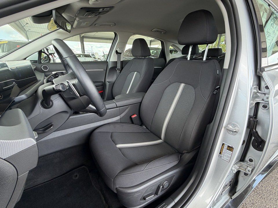 Used 2026 Hyundai Sonata SEL FWD image 10