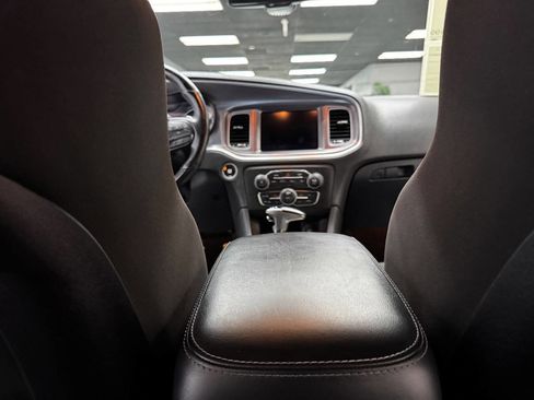 Used 2019 Dodge Charger GT w/ Driver Confidence Group image 39