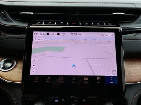 New 2025 Jeep Grand Cherokee Summit image 21