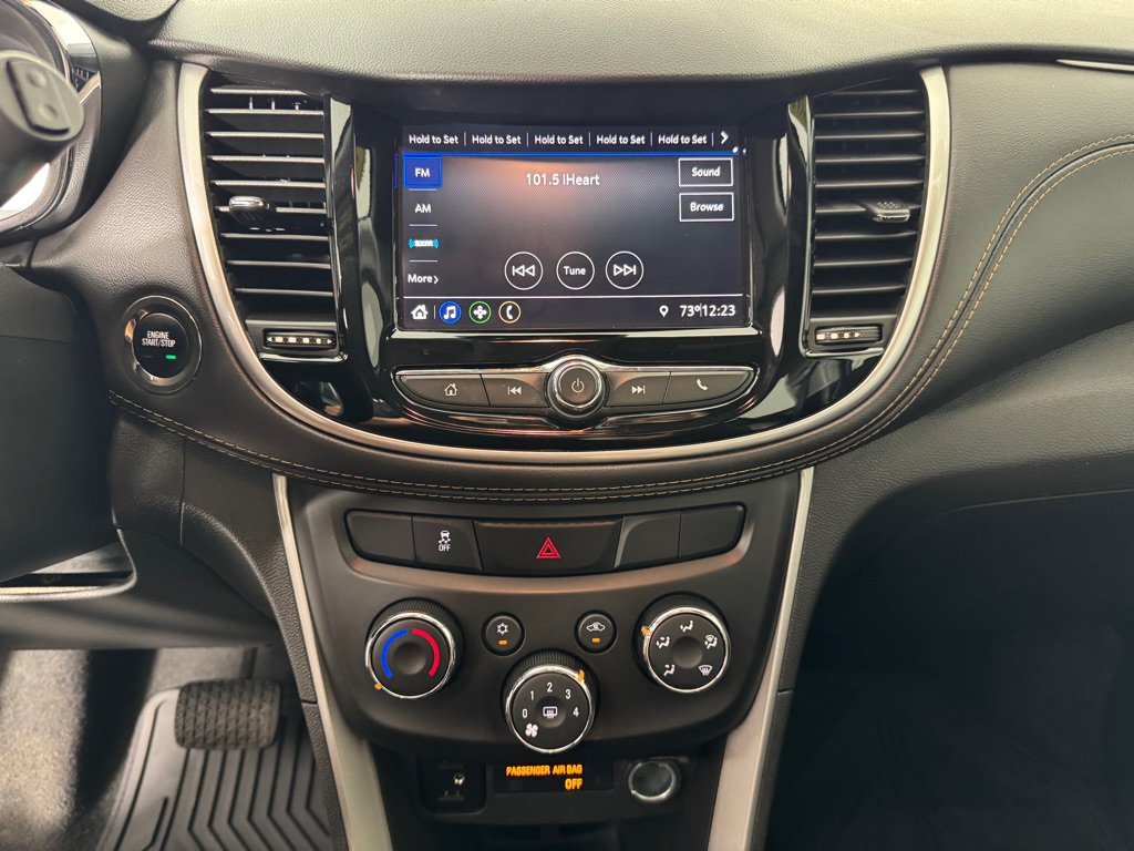 Used 2022 Chevrolet Trax LT w/ Driver Confidence Package AWD/4WD image 15