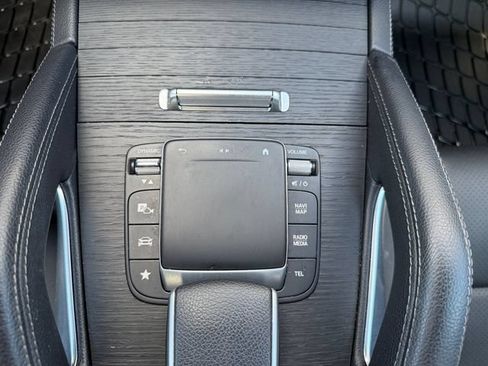 Used 2023 Mercedes-Benz GLE 350 4MATIC image 24