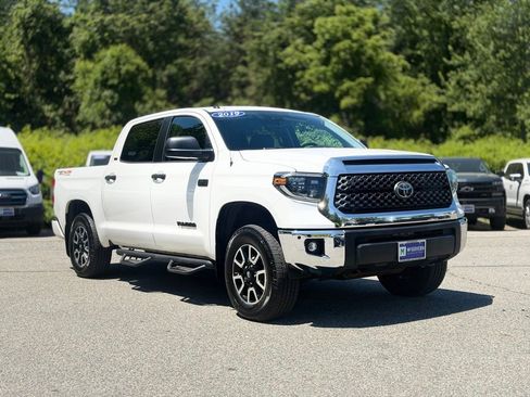Used 2019 Toyota Tundra SR5 w/ TRD Off Road Package AWD/4WD image 8