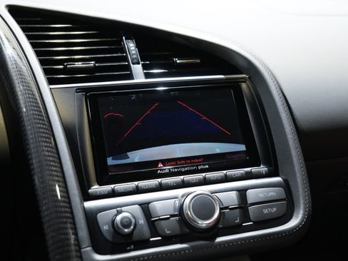 Used 2014 Audi R8 V8 image 38