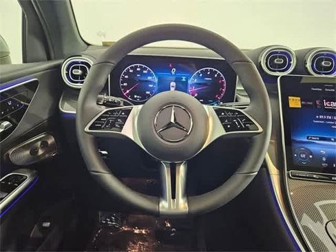 Certified 2025 Mercedes-Benz GLC 300 4MATIC image 24