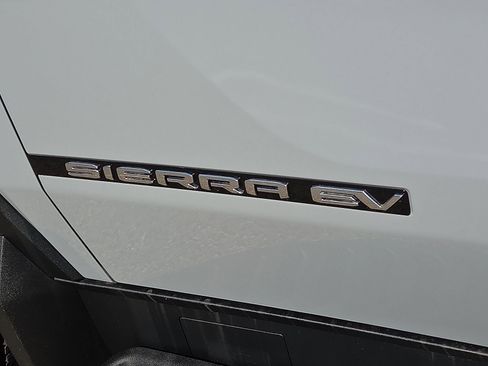 New 2026 GMC Sierra EV Elevation w/ Premium Package image 10