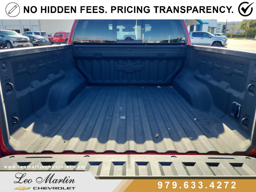 Used 2023 Chevrolet Colorado LT w/ LT Convenience Package III RWD image 6