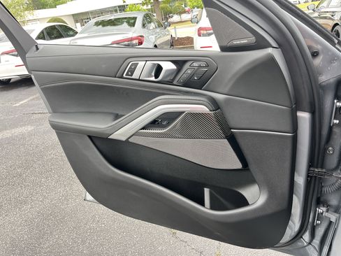 Used 2026 BMW X6 M60i AWD/4WD image 18