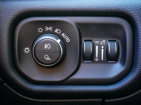 Used 2022 RAM 1500 Laramie image 22