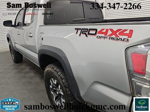 Used 2021 Toyota Tacoma TRD Off-Road w/ Technology Package AWD/4WD image 6