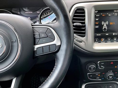 Used 2018 Jeep Compass Latitude w/ Popular Equipment Group image 25