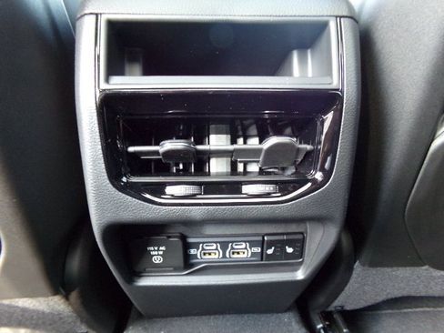 Used 2024 Jeep Grand Cherokee Limited 4xe image 26