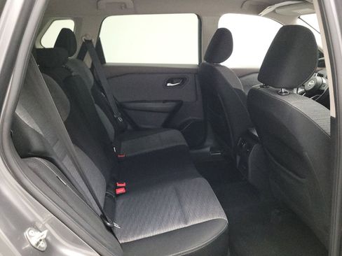 Used 2021 Nissan Rogue SV FWD image 19