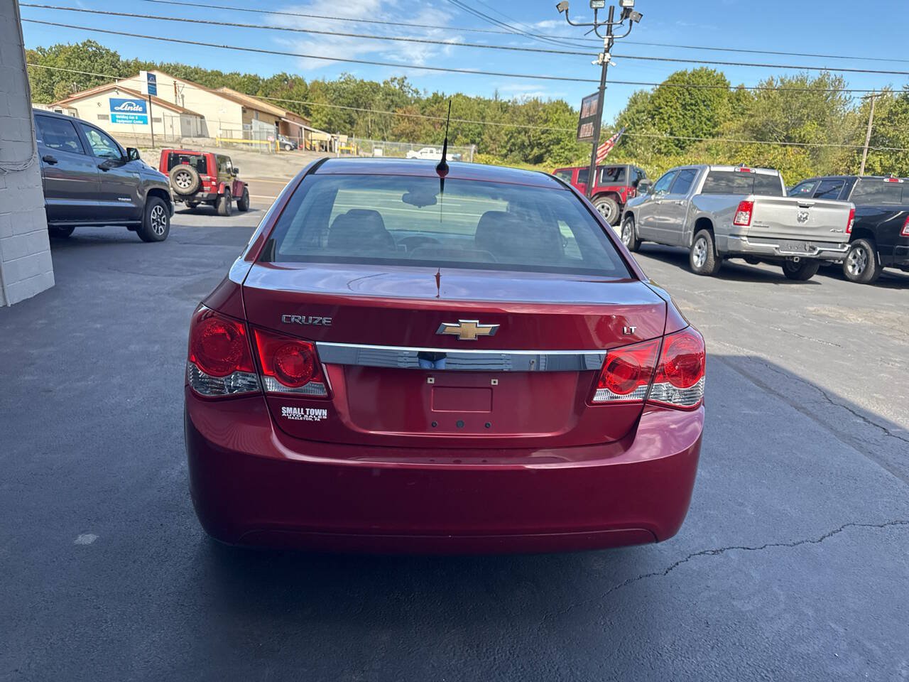 Used 2011 Chevrolet Cruze LT FWD image 7