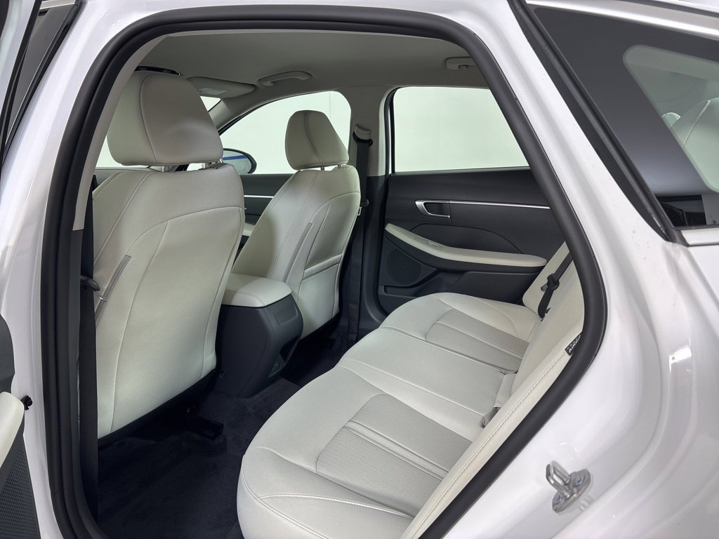 Certified 2026 Hyundai Sonata SE FWD image 17