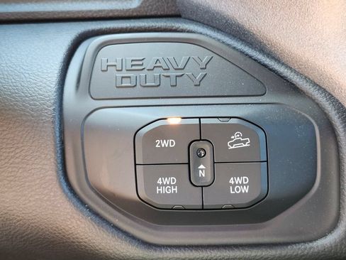 New 2026 RAM 2500 Warlock AWD/4WD image 25