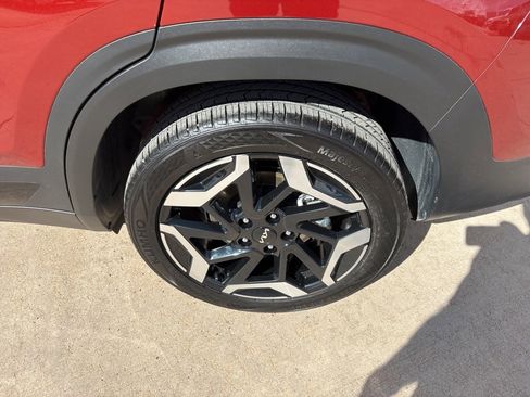 Used 2025 Kia Seltos SX image 10