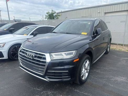 Used 2018 Audi Q5 2.0T Premium Plus w/ Premium Plus Package AWD/4WD image 1