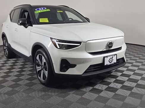 Certified 2023 Volvo XC40 Recharge Plus AWD/4WD image 2