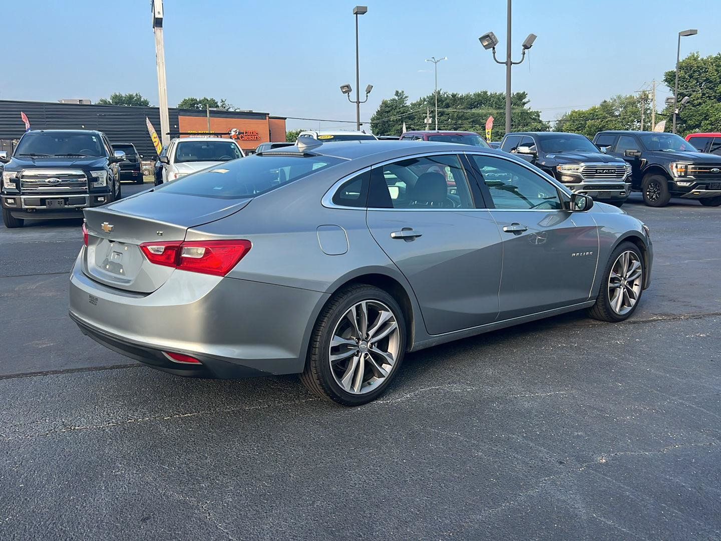 Used 2023 Chevrolet Malibu LT FWD image 6