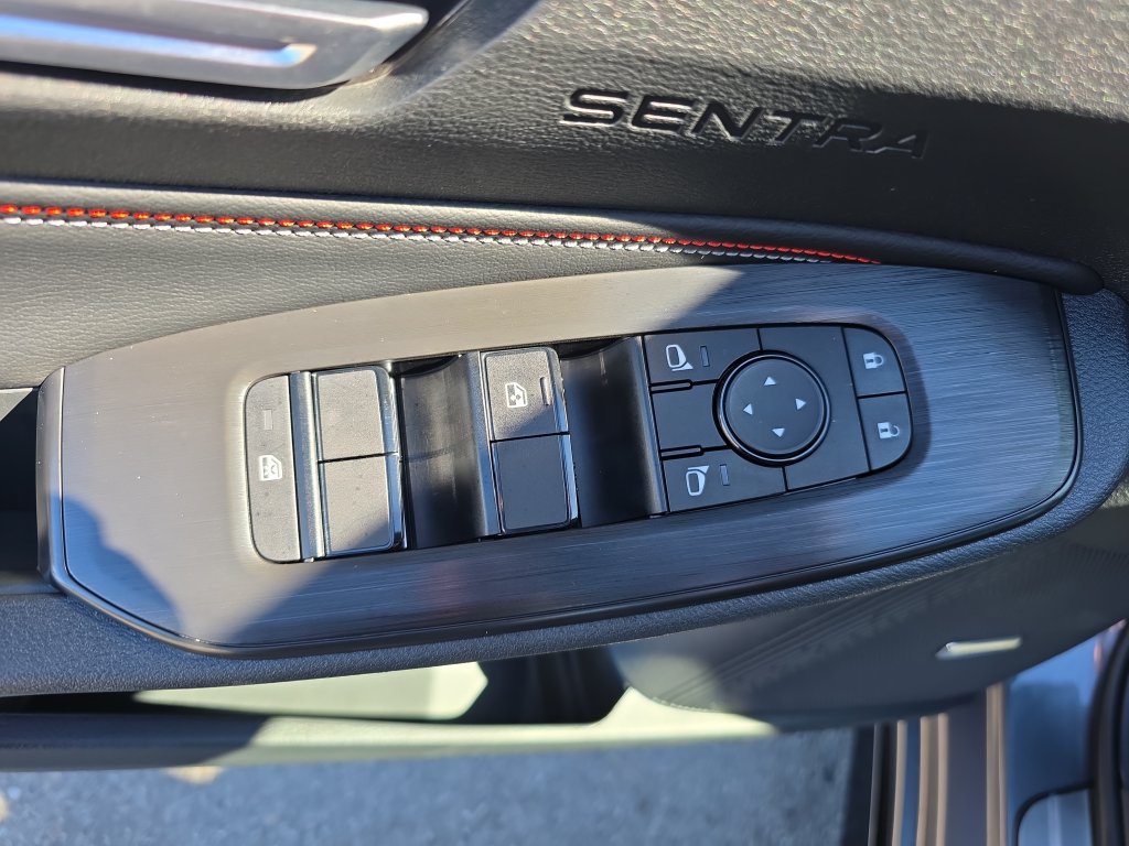 Used 2026 Nissan Sentra SR w/ SR Premium Package FWD image 20