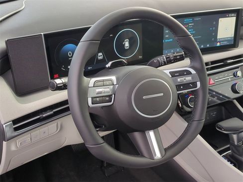 New 2026 Hyundai Tucson SEL image 13