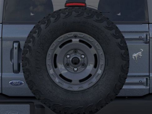 New 2025 Ford Bronco Outer Banks w/ Sasquatch Package image 24