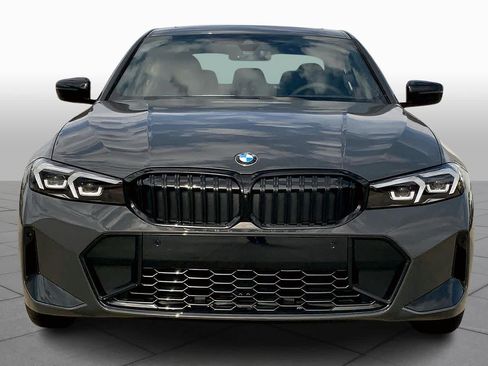 Used 2026 BMW 330i Sedan w/ M Sport Package RWD image 3