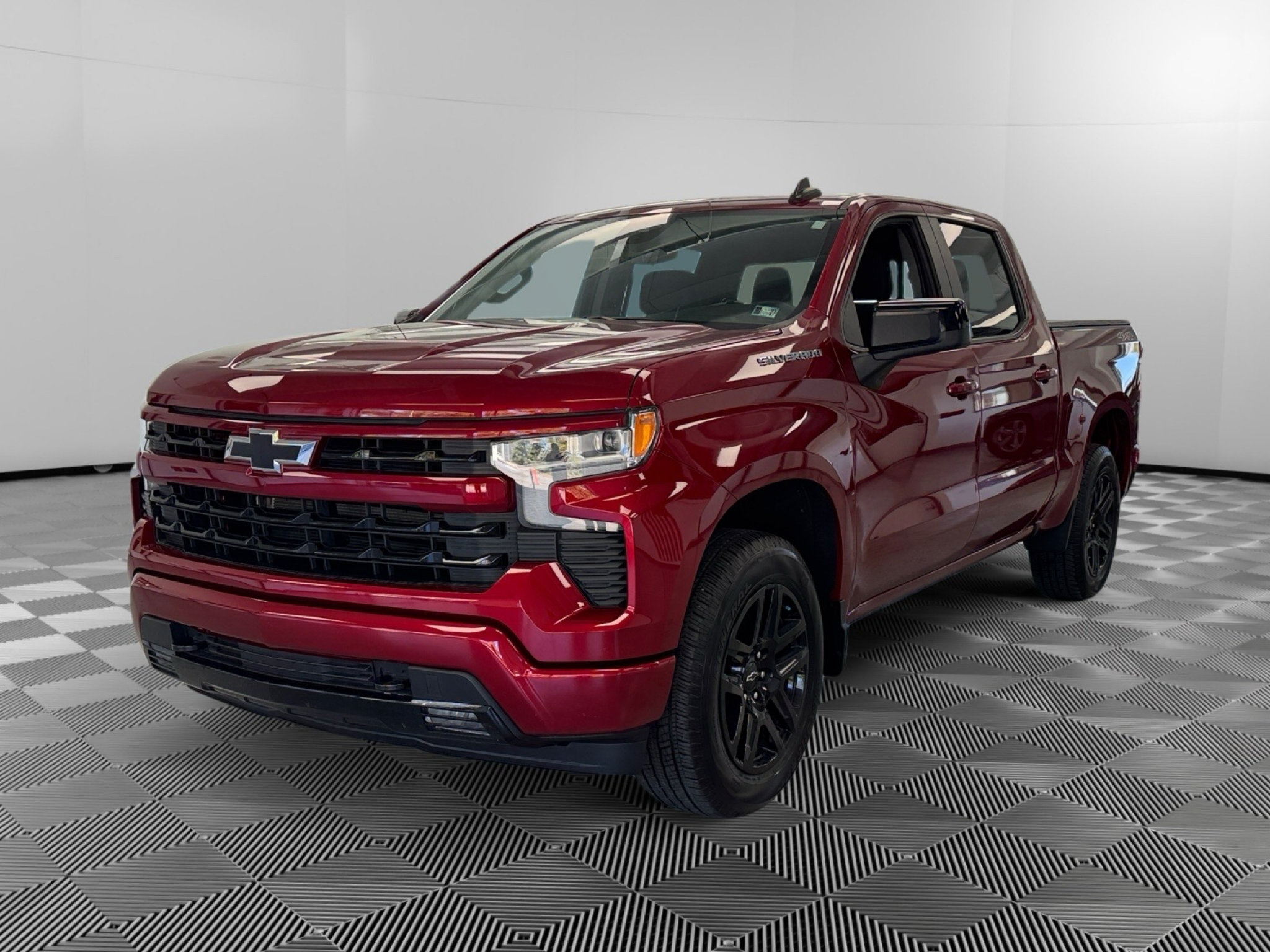 Used 2025 Chevrolet Silverado 1500 RST w/ Convenience Package II AWD/4WD image 4
