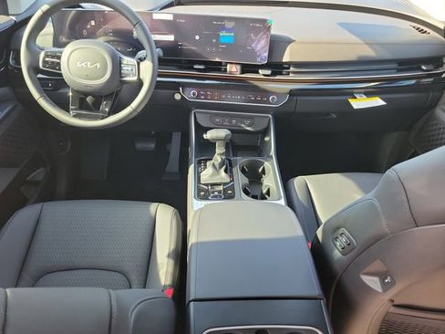 New 2026 Kia Carnival SX Prestige image 14