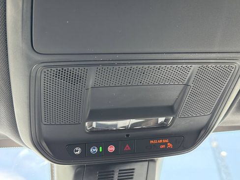 New 2026 Chevrolet Equinox LT w/ LPO, Floor Liner Package FWD image 12