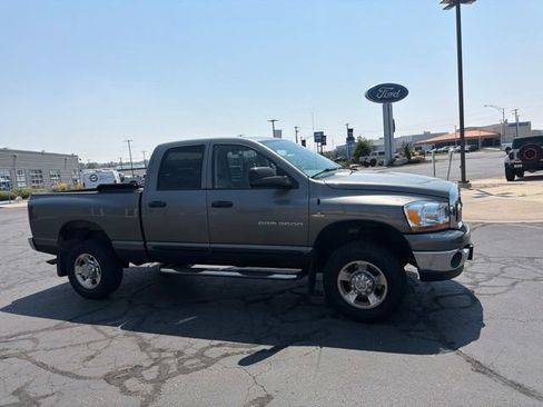 Used 2006 Dodge Ram 2500 Truck SLT w/ Trailer Tow Group AWD/4WD image 3