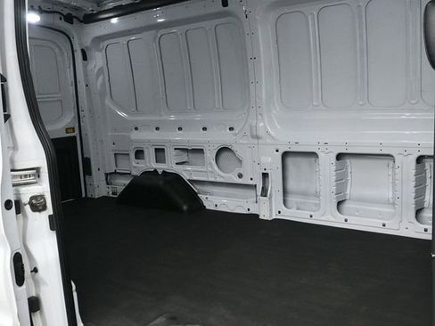 Used 2024 Ford Transit 250 148 Medium Roof image 11