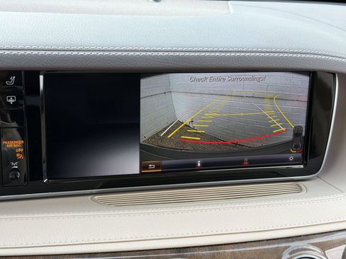 Used 2015 Mercedes-Benz S 550 Sedan image 22