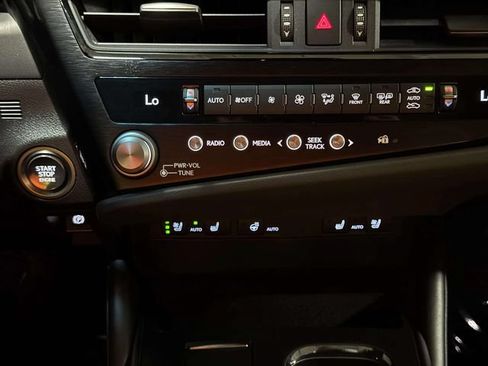 Used 2023 Lexus ES 350 w/ Premium Package FWD image 19