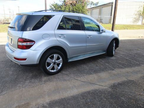 Used 2011 Mercedes-Benz ML 350 2WD w/ Premium 1 Pkg image 7